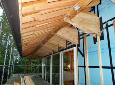 軒天下地施工（屋根補強）