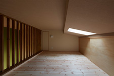 ウッドデッキ付き平屋建て別荘